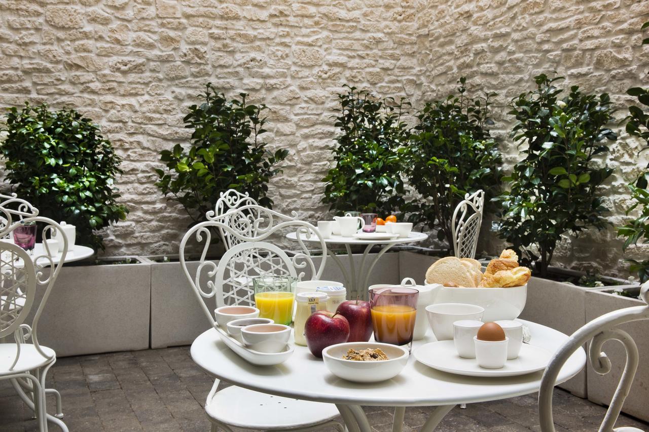 Hotel Celeste Batignolles Montmartre Париж Екстериор снимка